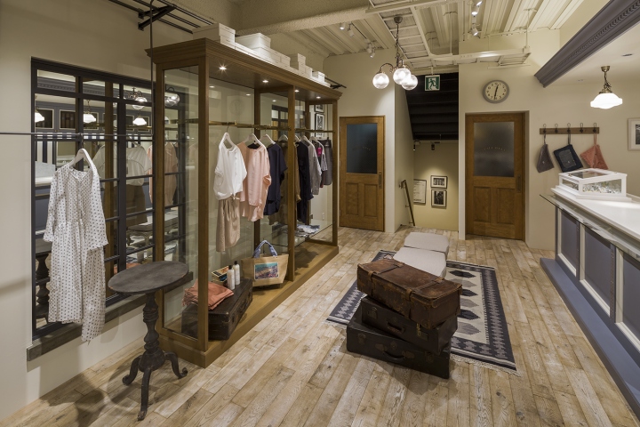 日本Ciaopanic潮流服装店铺设计
